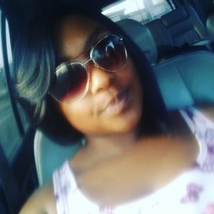 Meet your Posher, Sasha